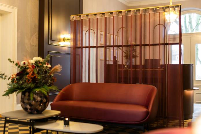 , Prof. Dr. Dr. Philip H. Zeplin, mediZeplin Ästhetik, Privatpraxis für Plastische und Ästhetische Chirurgie, Ludwigsburg, Facharzt für Plastische und Ästhetische Chirurgie