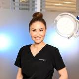 Portrait Dr. med. Luise Berger, Praxis für Plastische und Ästhetische Chirurgie, München, Fachärztin für Plastische und Ästhetische Chirurgie
